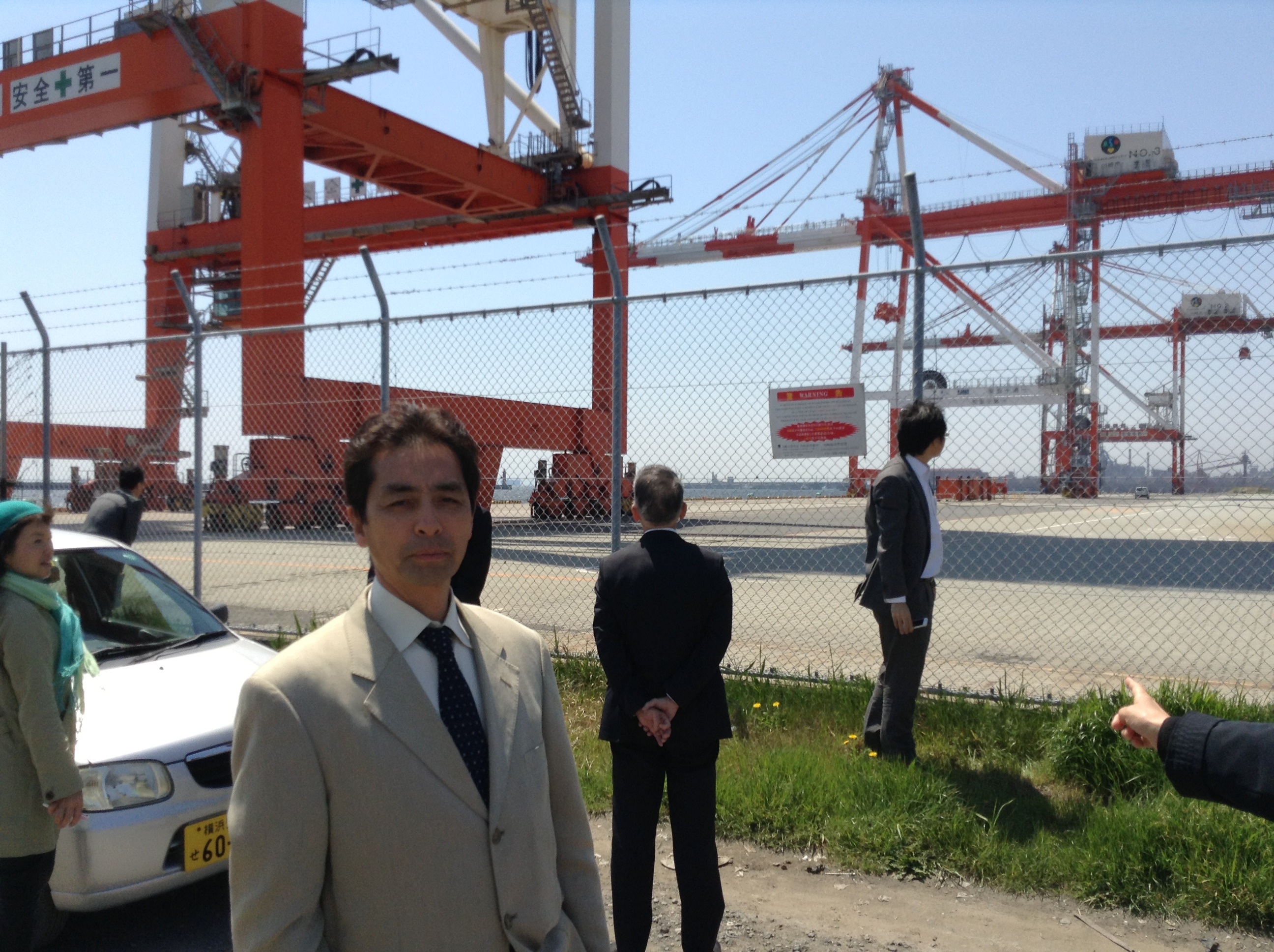 臨海部のムダ使いー橋とコンテナーターミナルに1000億円